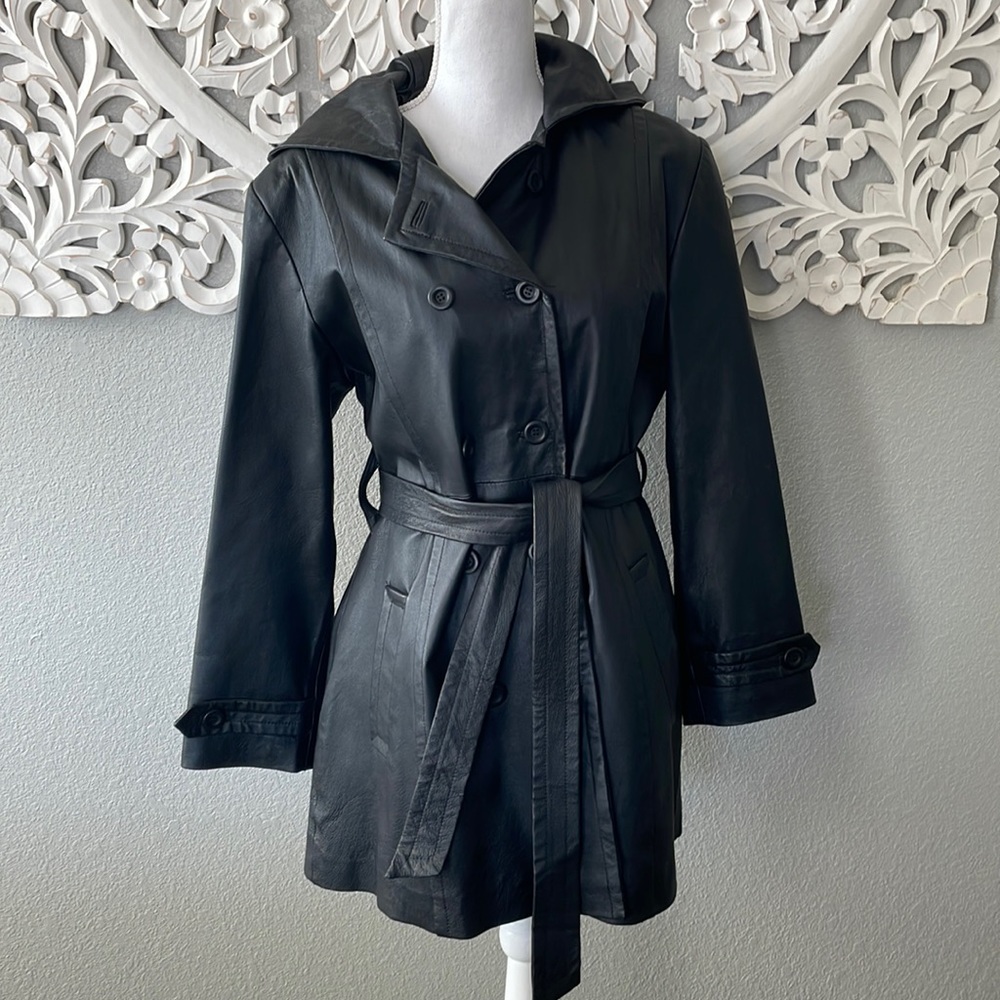 Classic Black Leather Jacket - Picture 1 of 4